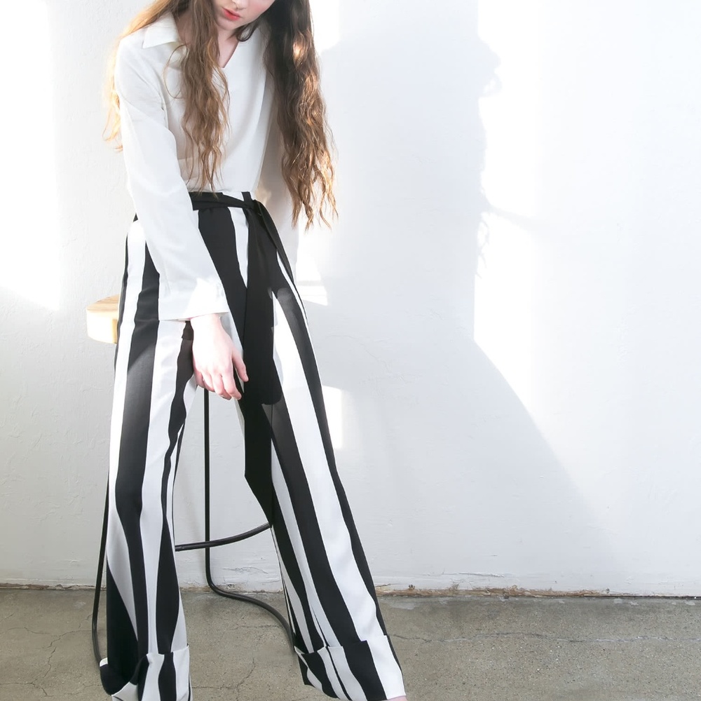 Action Line Pants - Picture 5 of 5